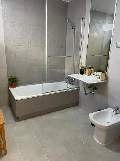 Bonito Apartamento Cerca Del Centro - Trinidad Malaga Apartment